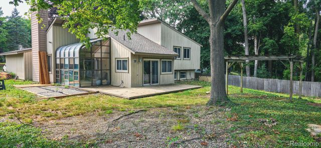 5609 Culpepper Drive, West Bloomfield Charter Township, MI 48322