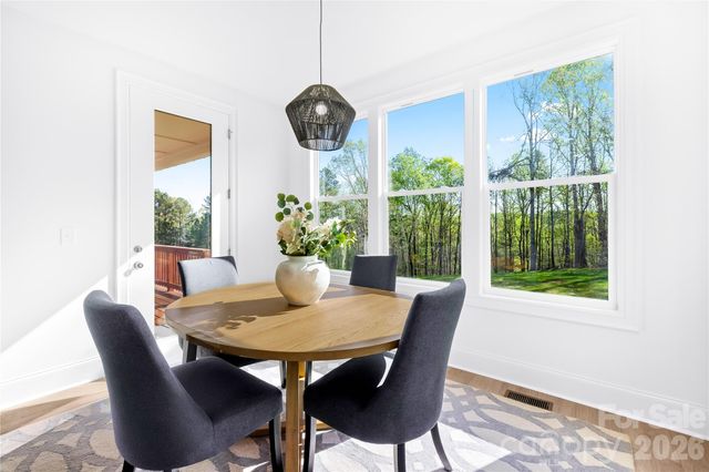 120 Starboard Lane, Statesville, NC 28677