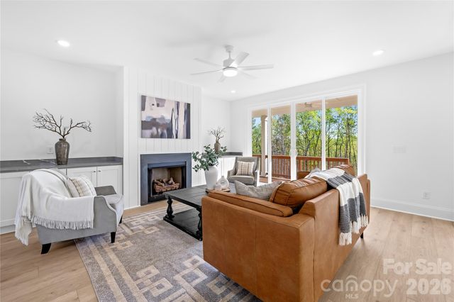 120 Starboard Lane, Statesville, NC 28677