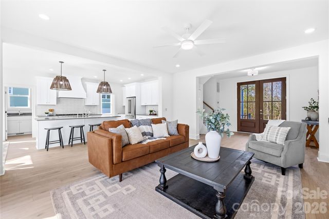 120 Starboard Lane, Statesville, NC 28677