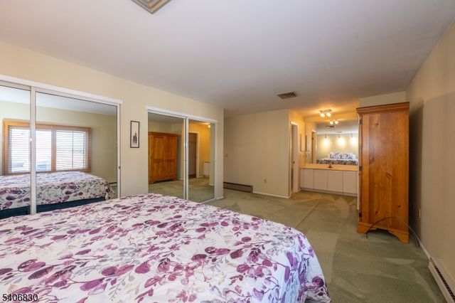 11 Cerone Ct, West Orange Twp., NJ 07052