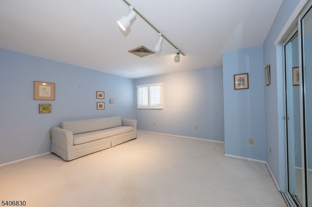 11 Cerone Ct, West Orange Twp., NJ 07052