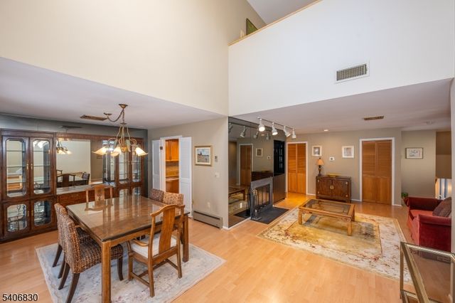 11 Cerone Ct, West Orange Twp., NJ 07052