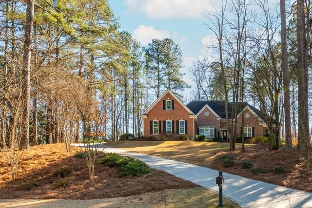 530 Kings County Court, Milton, GA 30004