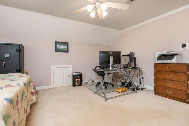 530 Kings County Court, Milton, GA 30004