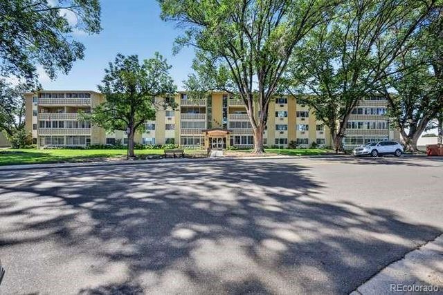 9380 E Center Avenue 1B, Denver, CO 80247