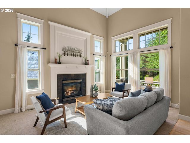 9222 Nw MURDOCK St, Portland, OR 97229
