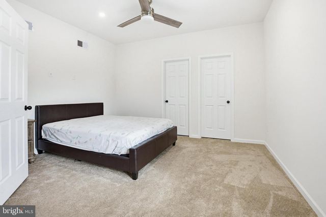 1525 VILLAGE RD, Strasburg, PA 17579