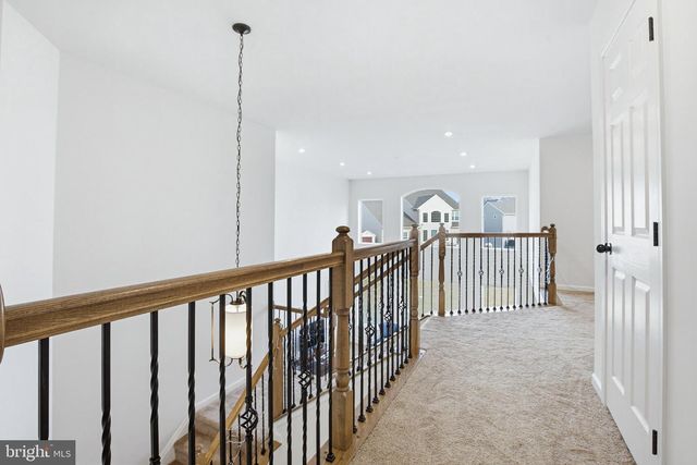 1525 VILLAGE RD, Strasburg, PA 17579
