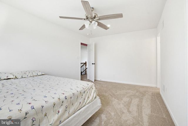 1525 VILLAGE RD, Strasburg, PA 17579