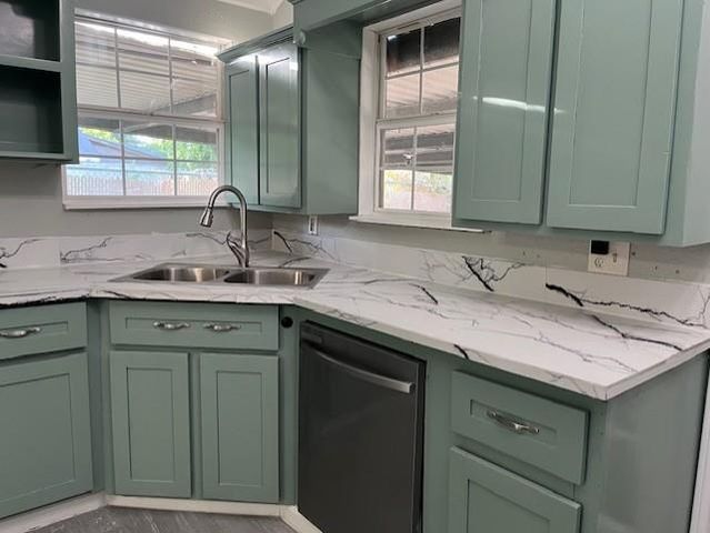 1806 N Avenue S, Freeport, TX 77541