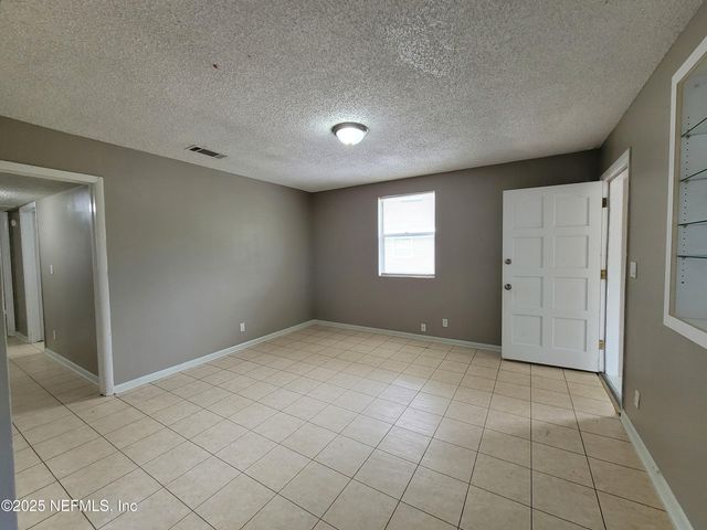 1650 W 14TH Street, Jacksonville, FL 32209