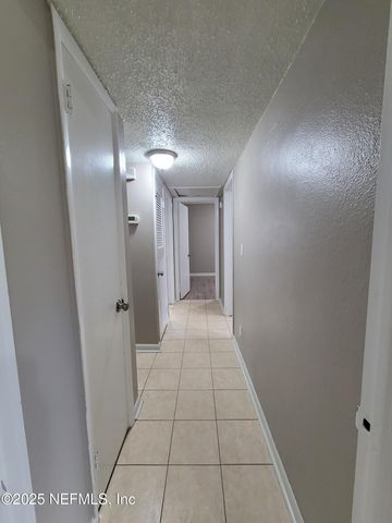 1650 W 14TH Street, Jacksonville, FL 32209