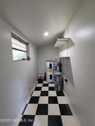 1650 W 14TH Street, Jacksonville, FL 32209