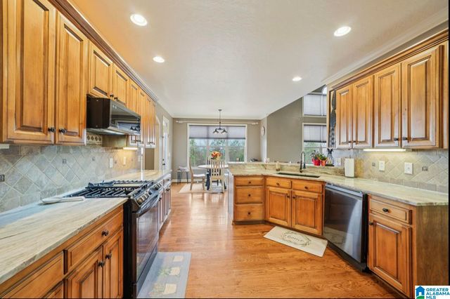 920 HILLYER HIGH ROAD, Anniston, AL 36207