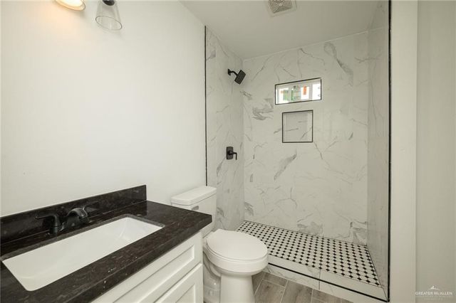 201-203 McGregor Avenue, Harlingen, TX 78550