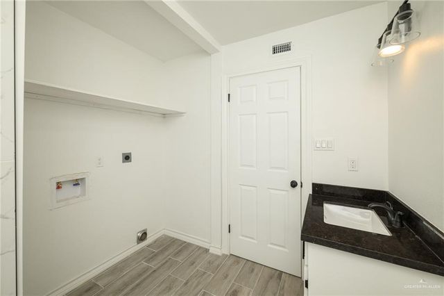 201-203 McGregor Avenue, Harlingen, TX 78550