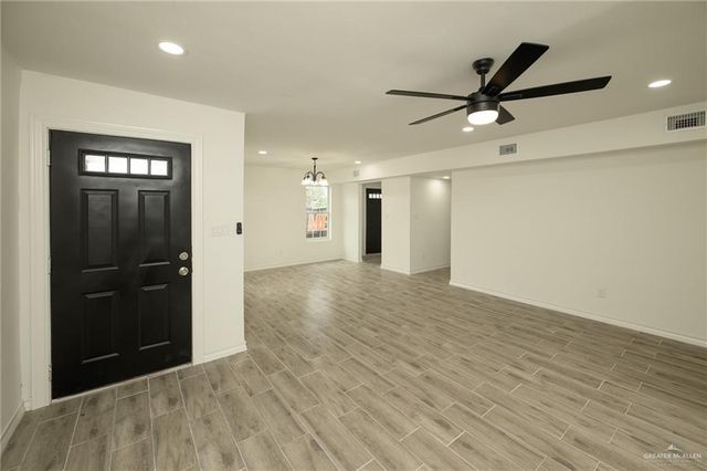 201-203 McGregor Avenue, Harlingen, TX 78550