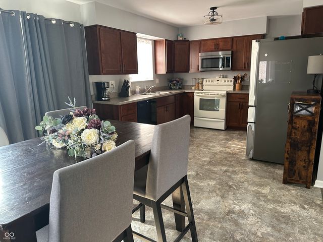 532 Emerson Drive, Fortville, IN 46040