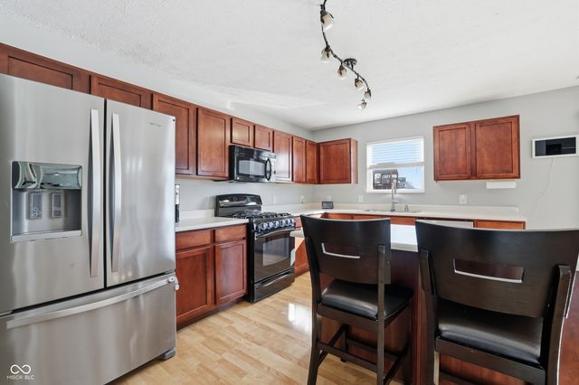 3675 Pickwick Circle, Plainfield, IN 46168