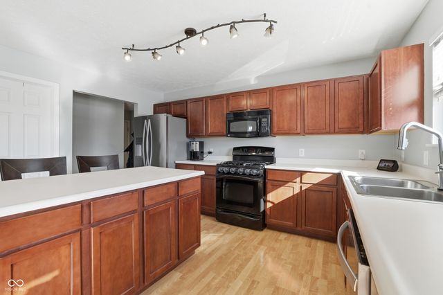 3675 Pickwick Circle, Plainfield, IN 46168