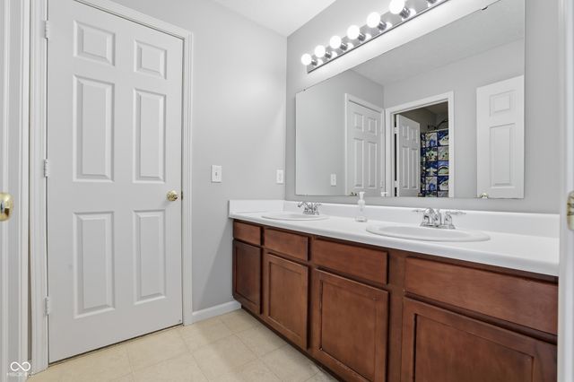 3675 Pickwick Circle, Plainfield, IN 46168