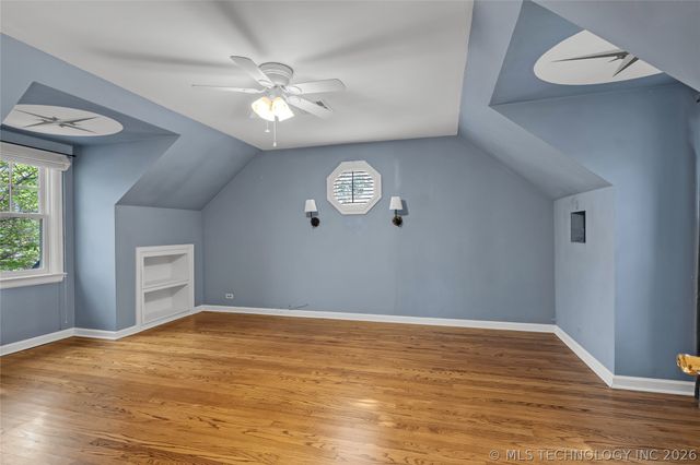 2502 S Columbia Place, Tulsa, OK 74114