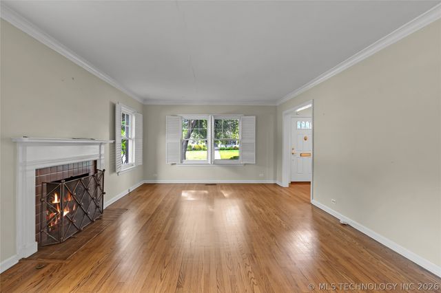 2502 S Columbia Place, Tulsa, OK 74114