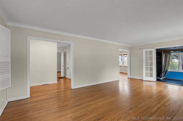 2502 S Columbia Place, Tulsa, OK 74114
