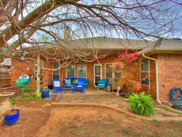 8425 NW 77th Place, Oklahoma City, OK 73132