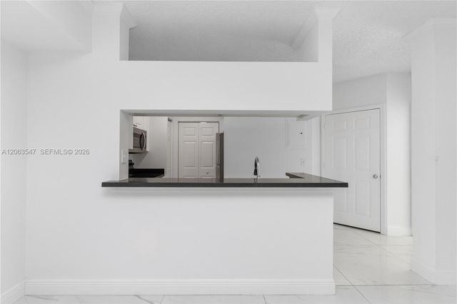 17100 N Bay Rd 1210, Sunny Isles Beach, FL 33160