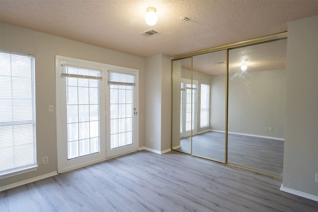 7474 Fair Oaks Avenue 7405, Dallas, TX 75231