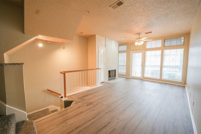 7474 Fair Oaks Avenue 7405, Dallas, TX 75231