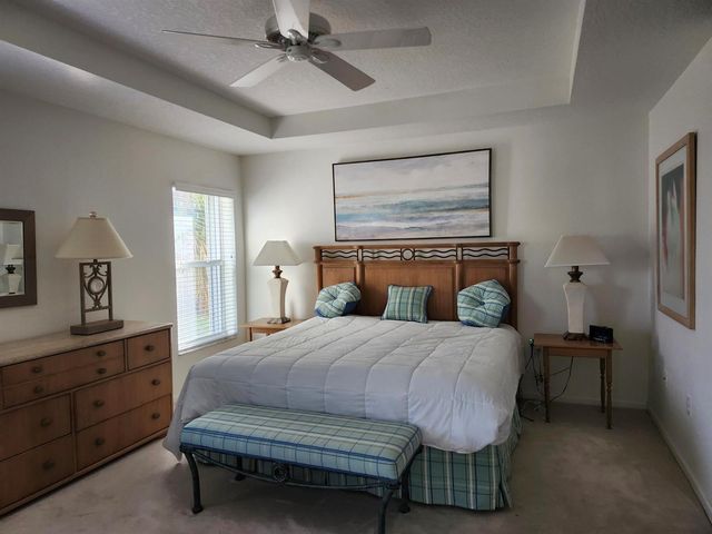 7676 Springwater Place 201, Boynton Beach, FL 33437