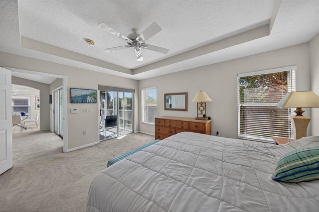 7676 Springwater Place 201, Boynton Beach, FL 33437