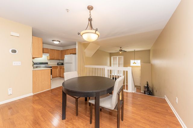 1867 Lindsay Lane, Ann Arbor, MI 48104