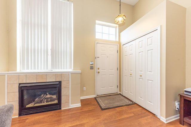 1867 Lindsay Lane, Ann Arbor, MI 48104