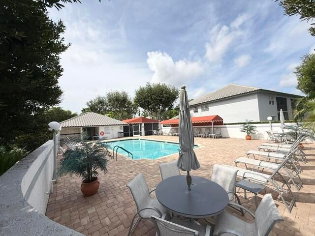 11563 BRIARWOOD Circle 4, Boynton Beach, FL 33437