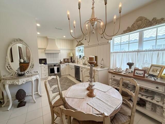 11563 BRIARWOOD Circle 4, Boynton Beach, FL 33437