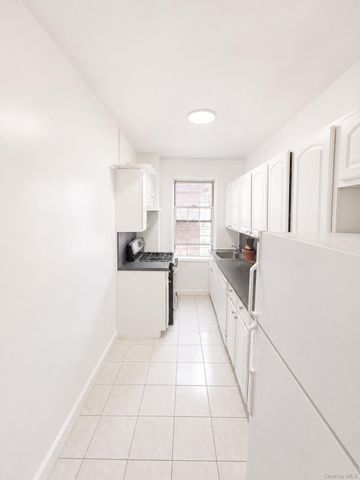 3051 Hobart Street 5B, Woodside, NY 11377