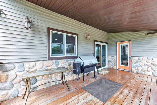17111 KVITEK ROAD, Maribel, WI 54227