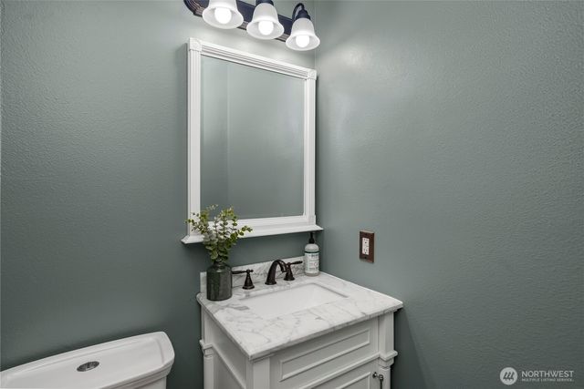 13511 110th Avenue Ct E, Puyallup, WA 98374
