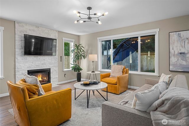 13511 110th Avenue Ct E, Puyallup, WA 98374