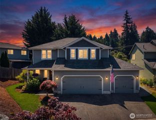 13511 110th Avenue Ct E, Puyallup, WA 98374