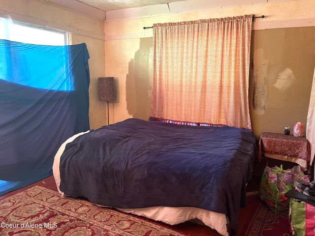 2256 Hoodoo Mountain Rd, Priest River, ID 83856