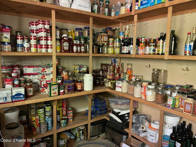 2256 Hoodoo Mountain Rd, Priest River, ID 83856