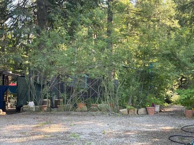 2256 Hoodoo Mountain Rd, Priest River, ID 83856