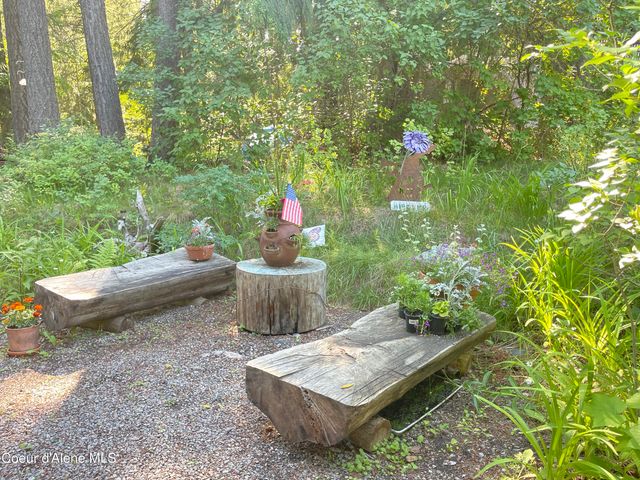 2256 Hoodoo Mountain Rd, Priest River, ID 83856