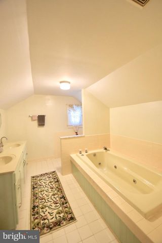 211 CHOPTANK AVE, Cambridge, MD 21613