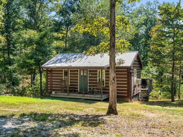 611 Rocky Dr, Dickson, TN 37055